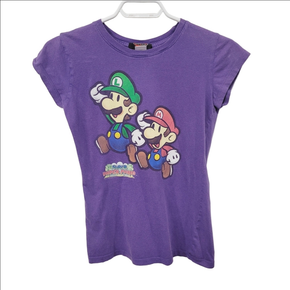 Super Mario Vintage Takecover Graphic T-Shirt